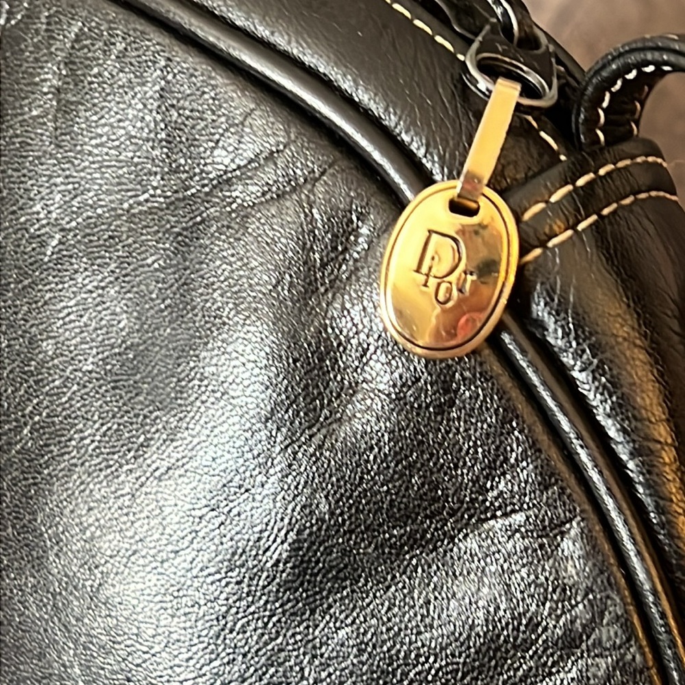 CHRISTIAN DIOR RARE VTG ROUND Leather Crossbody Black Leather - Picture 7 of 16